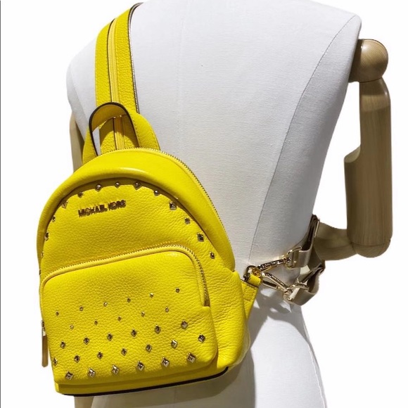 Bundle Michael Kors Convertible Backpack + wallet - Picture 14 of 16